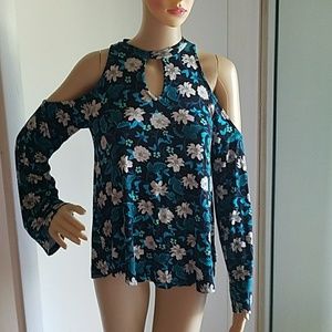 Blouse size S/M multi color